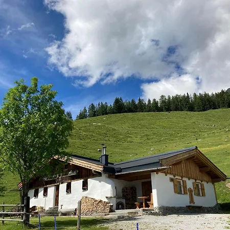 Hirschenwald Lägenhet *